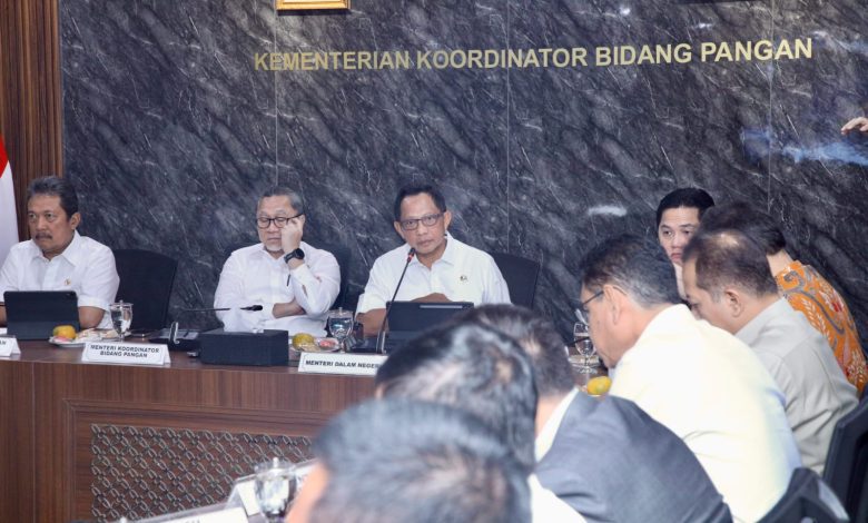 Mendagri Tito Karnavian menyampaikan dukungan penuh terhadap peluncuran Kopdeskel Merah Putih yang akan digelar secara hybrid dari Klaten, Jawa Tengah.(Foto: Puspen Kemendagri)
