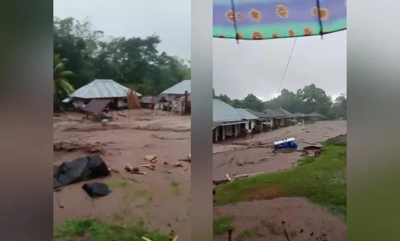 banjir bandang di Kecamatan Mauponggo, Kabupaten Nagekeo, NTT, Senin (8/9.) (Foto: BPBD Kabupaten Nagekeo)