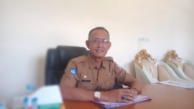Kepala Dinas Pendidikan dan Kebudayaan (Disdikbud) Kabupaten Sigi, Anwar, S.Sos.saat dikonfirmasi diruang kerjanya, Senin (22/9/2025)