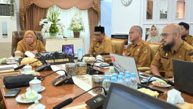 Wakil Gubernur Sulawesi Tengah Reny A. Lamadjido saat mengikuti rapat koordinasi Komisi Pemberantasan Korupsi (KPK) secara virtual, Selasa, (20/1/2026)