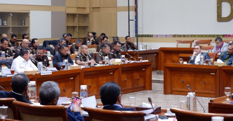 Kajati Sulteng Nuzul Rahmat hadiri rapat kerja Komisi III DPR RI bersama Jaksa Agung Jakarta, Rabu, 21 Januari 2026.