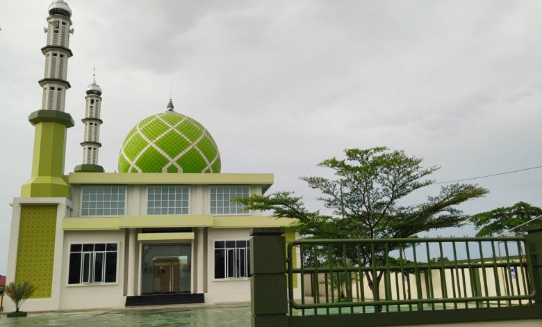 Masjid Almadaniyah Tarakan