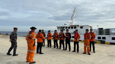 Basarnas Palu bersiap melanjutkan pencarian korban kapal tenggelam di perairan Donggala.