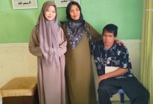 Azifah Azzahrah bersama kedua orang tuanya di Tarakan. (Foto: ss/INKALTARA.CO)
