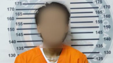 Tersangka M (18) diamankan Satresnarkoba Polres Sigi terkait dugaan kepemilikan 13 paket sabu di Palolo, Kabupaten Sigi. (Foto: Humas Polres Sigi)