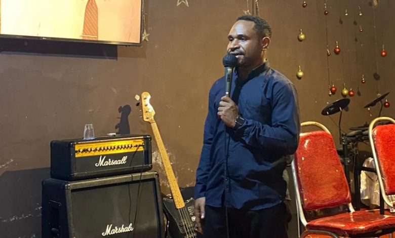 Yanais N. Yalak, Ketua Umum HPMY Se-Jawa, Bali, dan Sumatera.