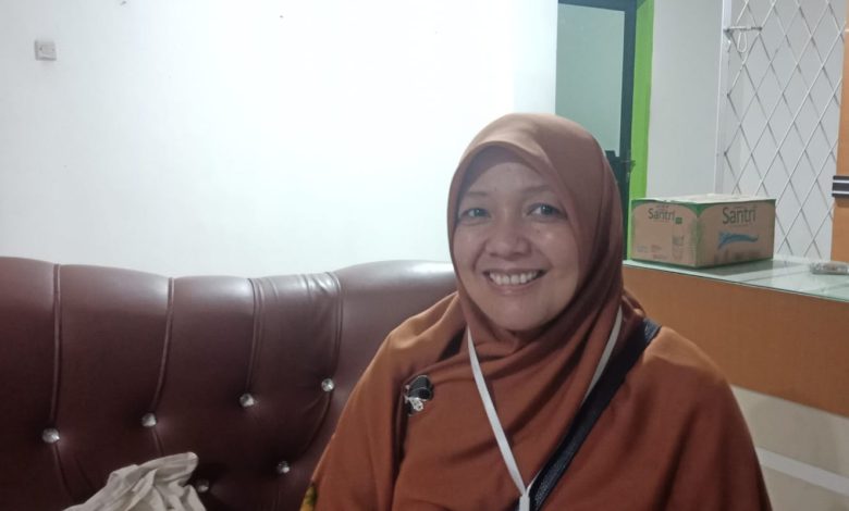Koordinator Kesehatan Haul Guru Tua ke-58, Dr. apt. Elfia Alhasni, M.Si
