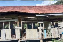 Kondisi sekolah di Gondalon, Parigi Moutong, mengalami kerusakan dan membutuhkan perbaikan fasilitas belajar.