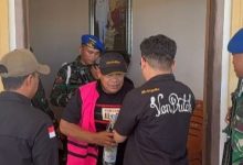 Tim Kejari Morowali Utara mengeksekusi eks Bupati Morowali Utara Moh Asrar Abd. Samad dalam kasus korupsi perjalanan dinas tahun anggaran 2021, Kamis (14/5/2026).