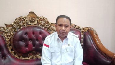 Ketua DPRD Kabupaten Sigi, Minhar Tjeho, turut angkat bicara terkait kasus dugaan penganiayaan terhadap seorang siswi di SMA Negeri 2 Sigi