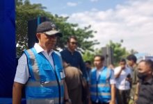 Gubernur Sulawesi Tengah Anwar Hafid usai menyampaikan sambutan dalam peluncuran Program Berani Lancar senilai Rp604,8 miliar di Desa Kota Pulu, Kecamatan Dolo, Kabupaten Sigi, Minggu (7/6/2026).