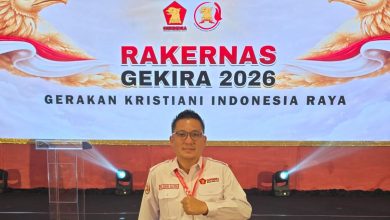 Ketua PD GEKIRA Sulawesi Tengah, Jemmy Langelo, berpose di sela Rakernas GEKIRA 2026. Kegiatan yang diikuti perwakilan pengurus dari berbagai provinsi ini menjadi wadah mempererat koordinasi dan menyelaraskan program organisasi dengan agenda pembangunan nasional.