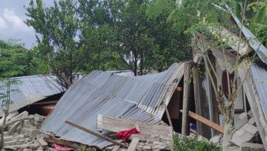 Kerusakan rumah warga di Kecamatan Nokilalaki, Kabupaten Sigi, pascagempa Magnitudo 6,7, Selasa (16/6/2026). Wilayah ini menjadi salah satu daerah terdampak yang dilaporkan mengalami korban luka akibat gempa. Foto: GW/TRK.