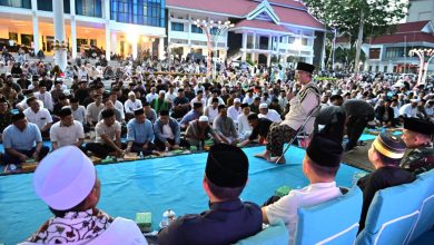Prof KH Zainal Abidin menyampaikan tausiyah pada Subuh Berkah Sulawesi Tengah di Palu