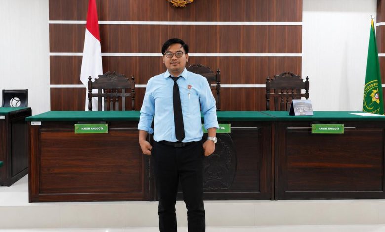 Advokat LBH-R, Firmansyah C. Rasyid, S.H.,