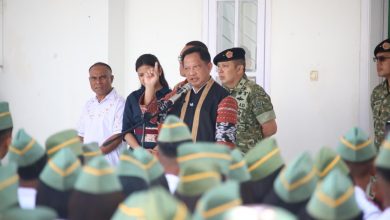Mendagri Tito Karnavian menyampaikan arahan kepada kadet Politeknik "Ben Mboi" Unhan NTT di Belu, Sabtu (27/6/2026), dengan mendorong lulusan vokasi membangun wirausaha.