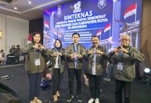 Lima anggota Fraksi Partai Demokrat DPRD Kabupaten Sigi berfoto bersama saat mengikuti Bimteknas Nasional Gelombang V di Museum dan Galeri SBY-Ani, Pacitan, Jawa Timur, 8-10 Juli 2026. Kegiatan itu diikuti legislator Demokrat se-Indonesia untuk memperkuat kapasitas dan konsolidasi partai.