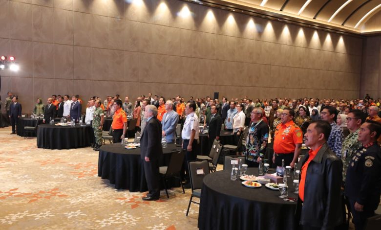 Suasana pembukaan Indonesia International Search and Rescue Exhibition, Forum and Challenge (IISAR) 2026 di Nusantara International Convention Exhibition (NICE), PIK 2, Tangerang, Kamis (9/7/2026). Ajang internasional ini menjadi forum penguatan kolaborasi dan inovasi di bidang pencarian dan pertolongan (SAR) global.