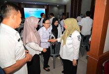 Wakil Gubernur Sulteng Reny A. Lamadjido membuka Rakor pengadaan barang dan jasa di Kantor Gubernur Sulawesi Tengah.