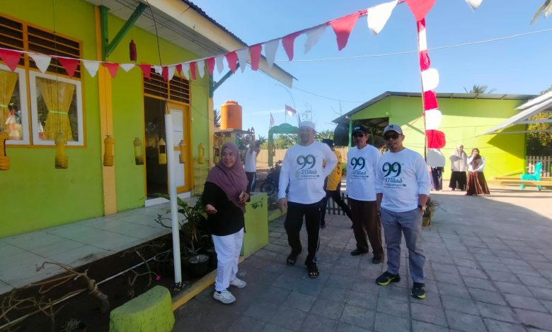 Ketua Utama Alkhairaat dan Bupati Boltara mengunjungi MI Alkhairaat Padang di Bintauna. Sekolah dengan hampir 250 siswa itu akan mendapat tambahan ruang kelas.