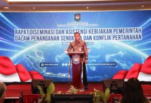Direktur Ditjen Bina Administrasi Kewilayahan Kemendagri, Amran, membuka rapat penanganan sengketa dan konflik pertanahan di Yogyakarta.