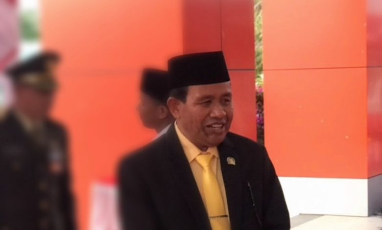 Ketua DPRD Sigi Minhar Tjeho.
