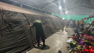 Warga Kuta Tengah mengungsi ke Posko Darurat Sukatepu menyusul peningkatan aktivitas Gunung Sinabung, Selasa (1/9/2026). (Sumber: BPBD Kabupaten Karo)